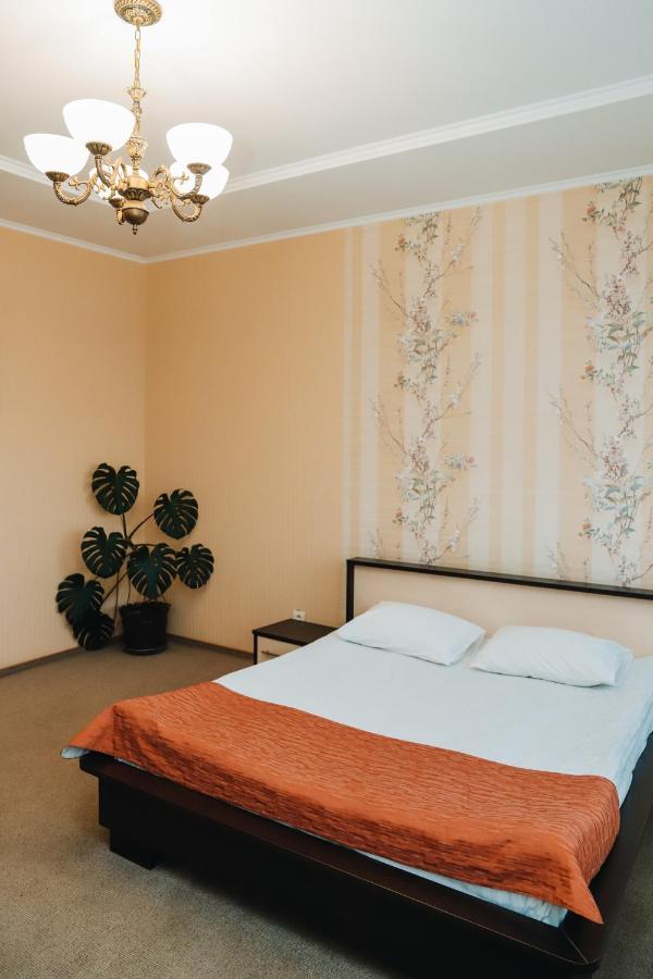 Готель Релакс Korostyshiv Exterior photo